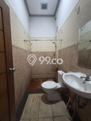 Dijual Hunian Rumah Nyaman 3 Kamar di Pondok Kelapa, Jakarta Timur Dijual Hunian Rumah Nyaman 3 Kamar di Pondok Kelapa, Jakarta Timur