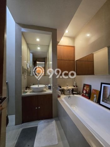 Rumah Elit Modern Siap Huni di Rawamangun Jakarta Timur Rumah Elit Modern Siap Huni di Rawamangun Jakarta Timur