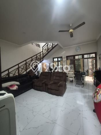 For Sale! Premium House LT 146m2 Desain Elegan di Rawamangun For Sale! Premium House LT 146m2 Desain Elegan di Rawamangun