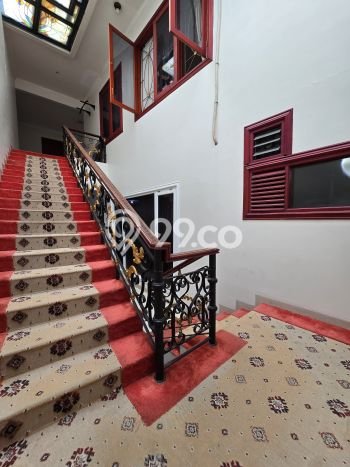 Siap Huni Rumah Mewah 4 Kamar di Tebet Dekat ke Mana Saja Siap Huni Rumah Mewah 4 Kamar di Tebet Dekat ke Mana Saja