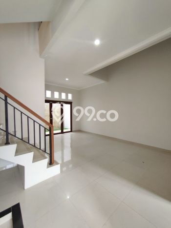 Dijual Rumah Eksklusif 4 KT di Pondok Kelapa, Jakarta Timur Dijual Rumah Eksklusif 4 KT di Pondok Kelapa, Jakarta Timur