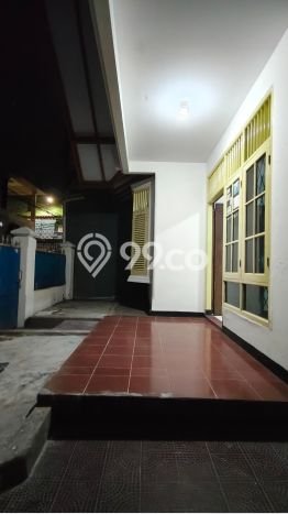 Jual Rumah Mewah Megah Dengan View Cantik di Rawamangun, Jakarta Timur Jual Rumah Mewah Megah Dengan View Cantik di Rawamangun, Jakarta Timur