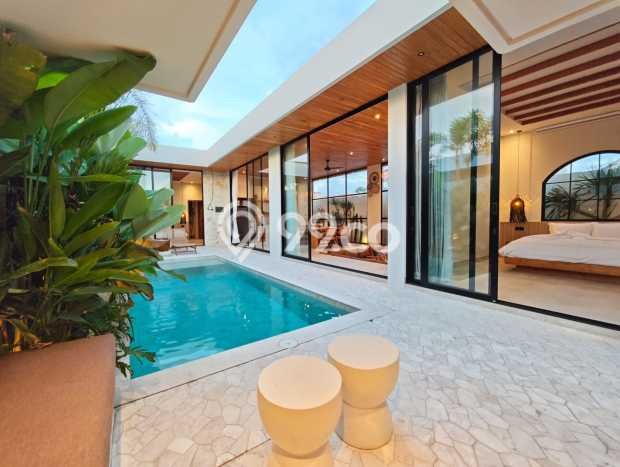 Hunian Mewah LB 200m2 Siap Pakai Desain Elegan di Munggu, Badung Hunian Mewah LB 200m2 Siap Pakai Desain Elegan di Munggu, Badung