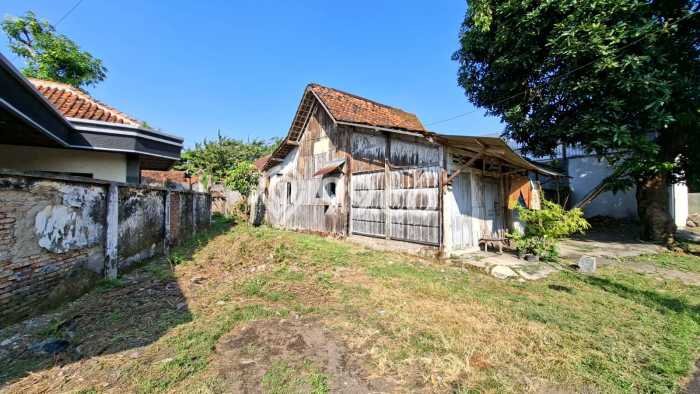 Hunian Mewah Siap Huni LT 605m2 di Semarang Selatan, Semarang Hunian Mewah Siap Huni LT 605m2 di Semarang Selatan, Semarang