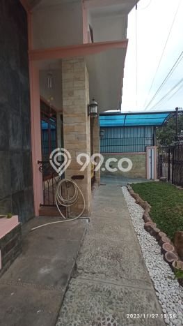 Rumah di Srondol, Semarang, Luas 180m² Bangunan 140m² Rumah di Srondol, Semarang, Luas 180m² Bangunan 140m²