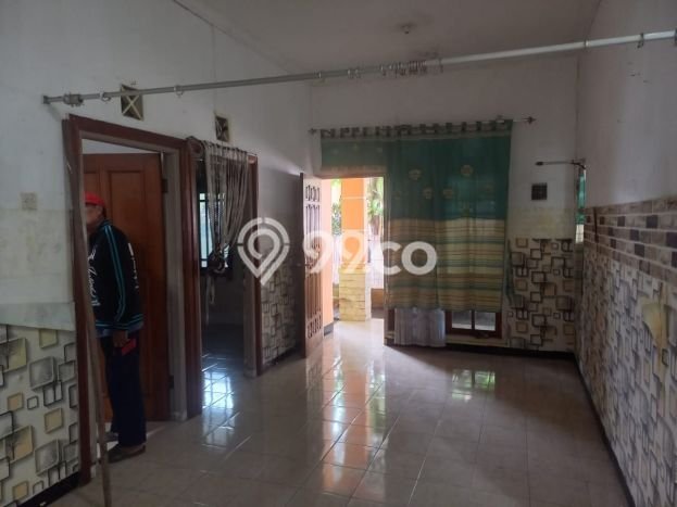 Rumah Siap Huni 2 KT 1 KM di Kawasan Bisnis Semarang Timur, Semarang Rumah Siap Huni 2 KT 1 KM di Kawasan Bisnis Semarang Timur, Semarang