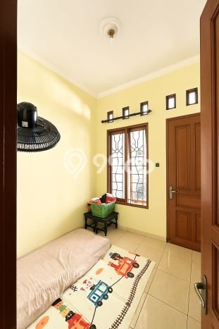 Rumah Strategis Modern Lb 120m2 di Banyumanik, Semarang Rumah Strategis Modern Lb 120m2 di Banyumanik, Semarang