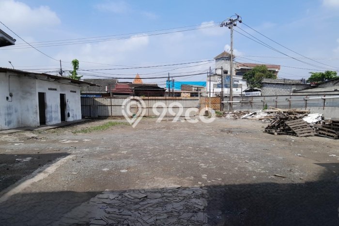Gudang Dijual di Pedurungan Semarang dengan Luas Bangunan 1500m2 Gudang Dijual di Pedurungan Semarang dengan Luas Bangunan 1500m2