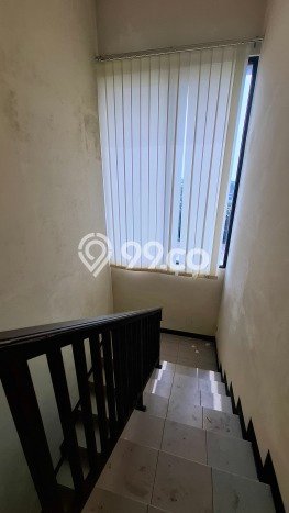KESEMPATAN EMAS! Rumah di Gajah Mungkur, Semarang, Luas 140m2m² LB 140m2m² KESEMPATAN EMAS! Rumah di Gajah Mungkur, Semarang, Luas 140m2m² LB 140m2m²