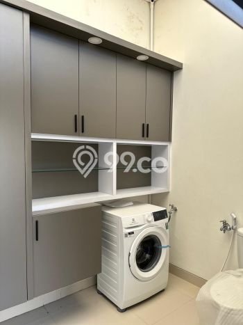 Rumah LT 180m² Fully Furnished di Lokasi Prestisius BSB City, Semarang Rumah LT 180m² Fully Furnished di Lokasi Prestisius BSB City, Semarang