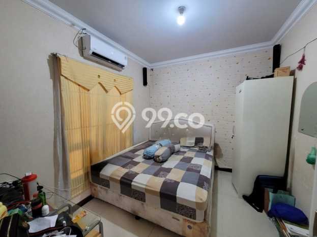 SIAP HUNI! Rumah Strategis di Semarang Barat, LT 142m2m² LB 200m2m² SIAP HUNI! Rumah Strategis di Semarang Barat, LT 142m2m² LB 200m2m²