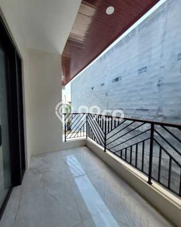 Rumah Strategis Modern Lb 125m2 di Ngaliyan, Semarang Rumah Strategis Modern Lb 125m2 di Ngaliyan, Semarang