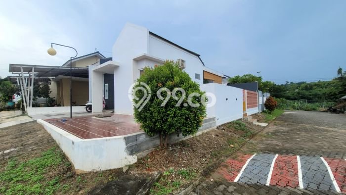 Rumah Strategis Modern Lb 80m2 di Ngaliyan, Semarang Rumah Strategis Modern Lb 80m2 di Ngaliyan, Semarang