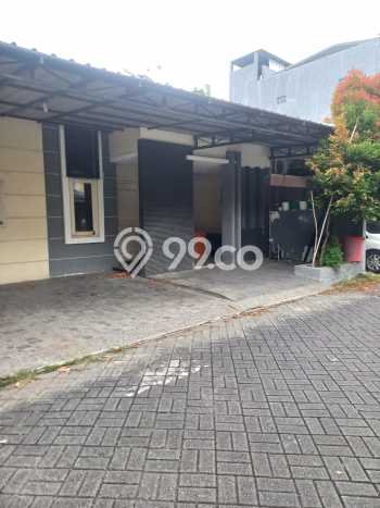 Rumah Modern Cantik 3 KT Bisa Langsung Pindah di Semarang Timur Rumah Modern Cantik 3 KT Bisa Langsung Pindah di Semarang Timur