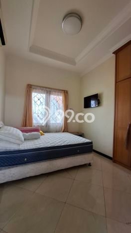 Rumah Lokasi Strategis area Tanah Mas, Semarang, Luas 120m² LB 140m² Rumah Lokasi Strategis area Tanah Mas, Semarang, Luas 120m² LB 140m²
