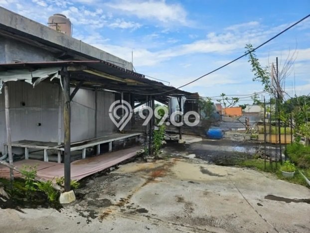 Rumah LB 689m2m² Dekat dengan Akses Transportasi, Semarang - Harga Menarik Rumah LB 689m2m² Dekat dengan Akses Transportasi, Semarang - Harga Menarik