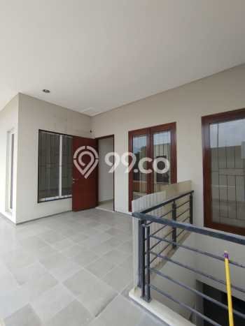 Dijual Rumah Siap Huni di Gajah Mungkur Semarang Harga Rp 4,3 Juta LT 300m2 Dijual Rumah Siap Huni di Gajah Mungkur Semarang Harga Rp 4,3 Juta LT 300m2