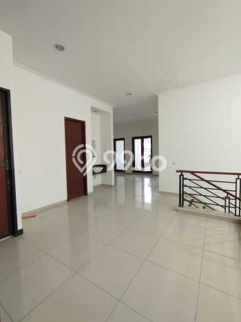 Dijual Rumah Siap Huni di Gajah Mungkur Semarang Harga Rp 4,3 Juta LT 300m2 Dijual Rumah Siap Huni di Gajah Mungkur Semarang Harga Rp 4,3 Juta LT 300m2