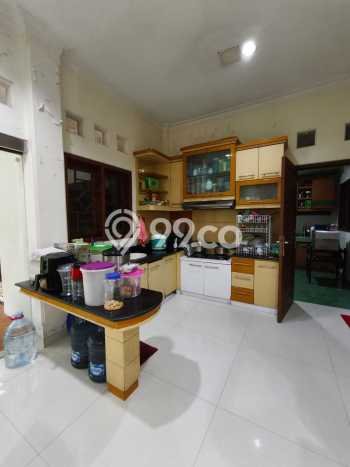 For Sale! Luxury House LT 435m2 Desain Elegan di Wonodri For Sale! Luxury House LT 435m2 Desain Elegan di Wonodri