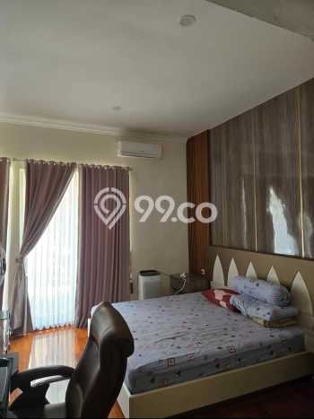 Rumah Elit LB 225m2 Siap Huni Desain Elegan di Graha Padma, Semarang Rumah Elit LB 225m2 Siap Huni Desain Elegan di Graha Padma, Semarang