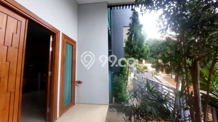 For Sale Rumah Mewah Exclusive di Gajah Mungkur, Semarang For Sale Rumah Mewah Exclusive di Gajah Mungkur, Semarang