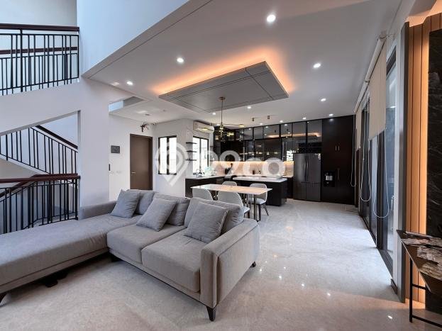 For Sale! Premium House LT 202m2 Desain Elegan di BSD City For Sale! Premium House LT 202m2 Desain Elegan di BSD City