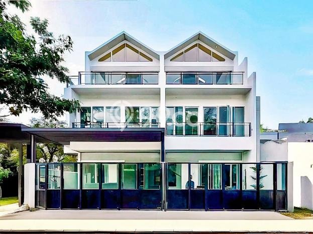 For Sale! Premium House LT 82m2 Desain Modern di Metland Puri For Sale! Premium House LT 82m2 Desain Modern di Metland Puri