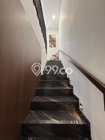 For Sale! Luxury House LT 162m2 Desain Modern di BSD City For Sale! Luxury House LT 162m2 Desain Modern di BSD City