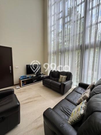 Jual Rumah Luas Elegan Dengan View Eksklusif di BSD City, Tangerang Jual Rumah Luas Elegan Dengan View Eksklusif di BSD City, Tangerang