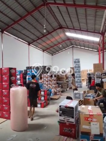 Lokasi Strategis! Dijual Gudang Bisnis di Cipondoh, Tangerang Kondisi Bagus Lokasi Strategis! Dijual Gudang Bisnis di Cipondoh, Tangerang Kondisi Bagus