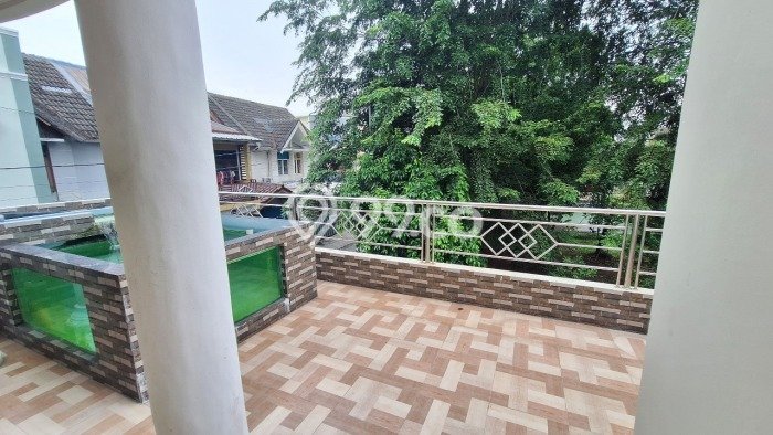 For Sale! Luxury House LT 133m2 Desain Modern di Taman Palem For Sale! Luxury House LT 133m2 Desain Modern di Taman Palem