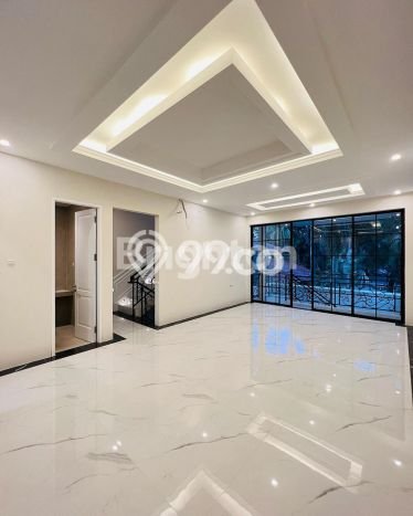 For Sale Rumah Mewah Exclusive di Jagakarsa, Jakarta Selatan For Sale Rumah Mewah Exclusive di Jagakarsa, Jakarta Selatan