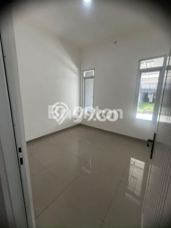 Dijual Rumah Strategis Bagus Punya 2 KT di Sawangan Depok SHM Dijual Rumah Strategis Bagus Punya 2 KT di Sawangan Depok SHM