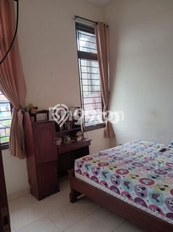 Hunian Mewah LB 220m2 Siap Pakai Desain Elegan di Sukmajaya, Depok Hunian Mewah LB 220m2 Siap Pakai Desain Elegan di Sukmajaya, Depok