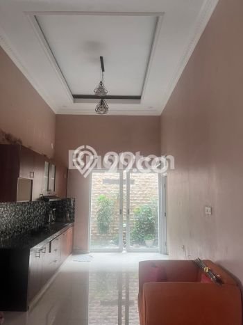 Jual Rumah Eksklusif 3 KT di Cililitan, Jakarta Timur Jual Rumah Eksklusif 3 KT di Cililitan, Jakarta Timur