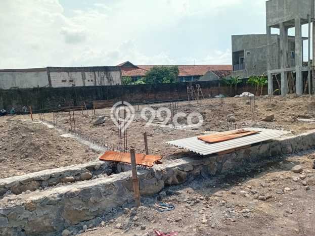 Rumah Modern 3 KT LT 300m2 di Bangetayu Wetan Rumah Modern 3 KT LT 300m2 di Bangetayu Wetan