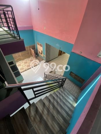 Hunian Cantik Modern Lb 236m2 di Pedurungan, Semarang Hunian Cantik Modern Lb 236m2 di Pedurungan, Semarang