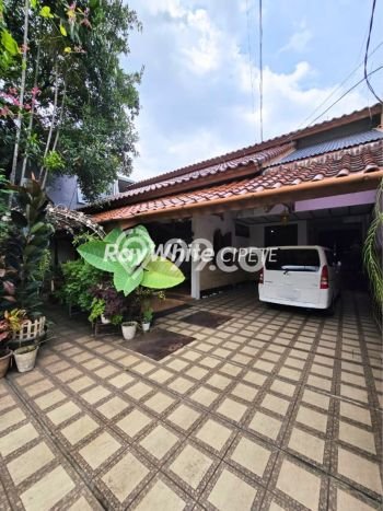 Hunian Mewah LB 400m2 Siap Pakai Desain Elegan di Bangka, Jakarta Selatan Hunian Mewah LB 400m2 Siap Pakai Desain Elegan di Bangka, Jakarta Selatan