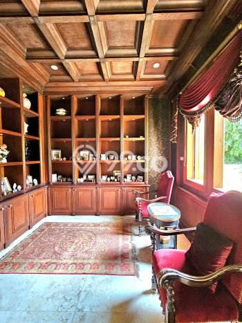 Rumah Elit Modern Siap Huni di Pondok Indah Jakarta Selatan Rumah Elit Modern Siap Huni di Pondok Indah Jakarta Selatan
