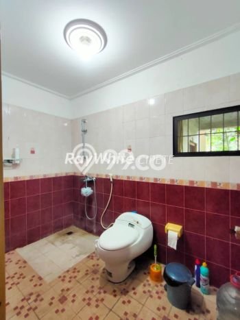 Rumah Mewah LB 250m2 Siap Pakai Desain Elegan di Pejaten, Jakarta Selatan Rumah Mewah LB 250m2 Siap Pakai Desain Elegan di Pejaten, Jakarta Selatan