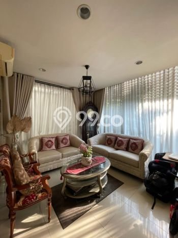 Rumah Elit Modern Tanpa Renovasi di Pondok Indah Jakarta Selatan Rumah Elit Modern Tanpa Renovasi di Pondok Indah Jakarta Selatan
