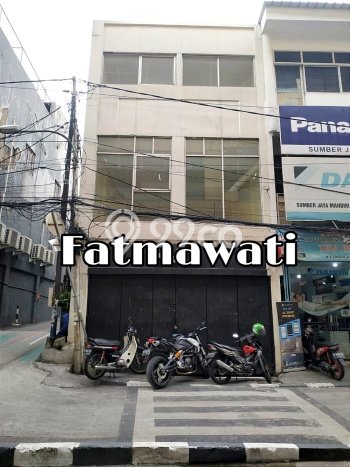 Ruko Dijual di Jakarta Selatan LT 100m2 & LB 300m2 Lokasi Terbaik! Ruko Dijual di Jakarta Selatan LT 100m2 & LB 300m2 Lokasi Terbaik!