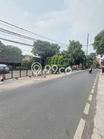 For Sale Hunian Mewah Klasik di Jakarta Selatan For Sale Hunian Mewah Klasik di Jakarta Selatan