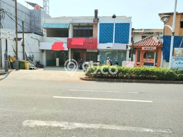 Ruko Dijual di Prime Area Jakarta Selatan Luas 440m2 Ruko Dijual di Prime Area Jakarta Selatan Luas 440m2