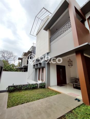 For Sale! Luxury House LT 445m2 Desain Elegan di Lebak Bulus For Sale! Luxury House LT 445m2 Desain Elegan di Lebak Bulus