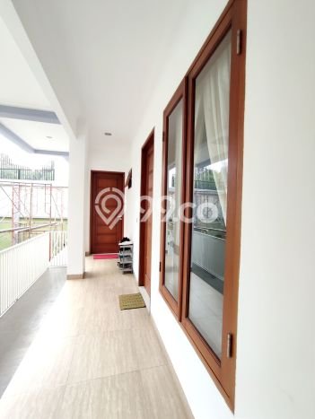 For Sale! Luxury House LT 445m2 Desain Elegan di Lebak Bulus For Sale! Luxury House LT 445m2 Desain Elegan di Lebak Bulus