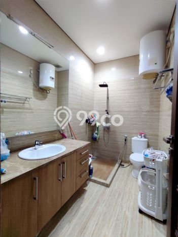 For Sale! Luxury House LT 445m2 Desain Elegan di Lebak Bulus For Sale! Luxury House LT 445m2 Desain Elegan di Lebak Bulus