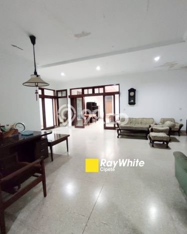 Rumah Elit Modern Siap Huni di Bangka Jakarta Selatan Rumah Elit Modern Siap Huni di Bangka Jakarta Selatan