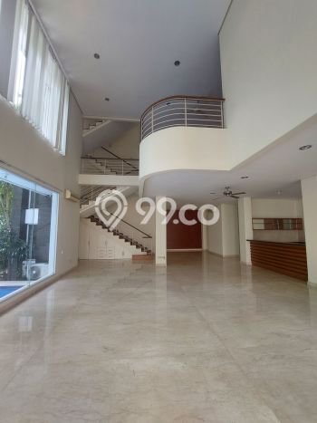PILIHAN TEPAT! Rumah kawasan Pondok Indah, 4 KT, Akses Sekolah, LT 589m2m² Bangunan 360m2m² PILIHAN TEPAT! Rumah kawasan Pondok Indah, 4 KT, Akses Sekolah, LT 589m2m² Bangunan 360m2m²