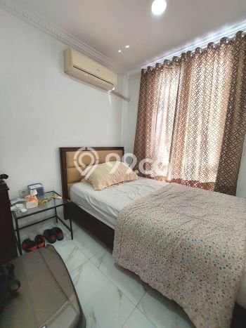 Hunian Mewah LB 200m2 Siap Pakai Desain Elegan di Bintaro, Jakarta Selatan Hunian Mewah LB 200m2 Siap Pakai Desain Elegan di Bintaro, Jakarta Selatan